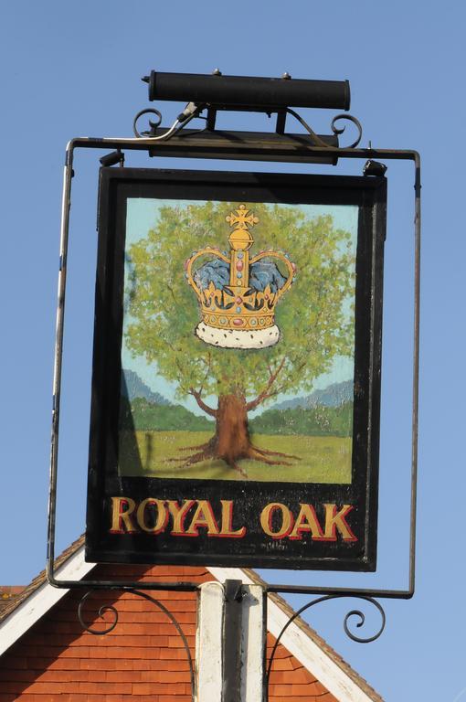 Royal Oak Hotel Hawkhurst Exterior foto